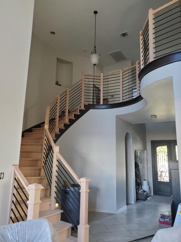 Curved staircase